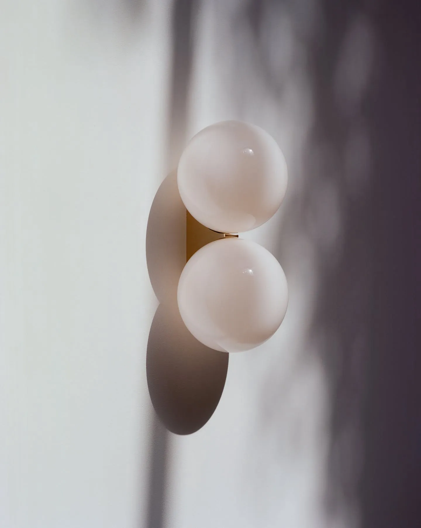 Brass Architectural Double Sconce 150 - Michael Anastassiades w Mesmetric