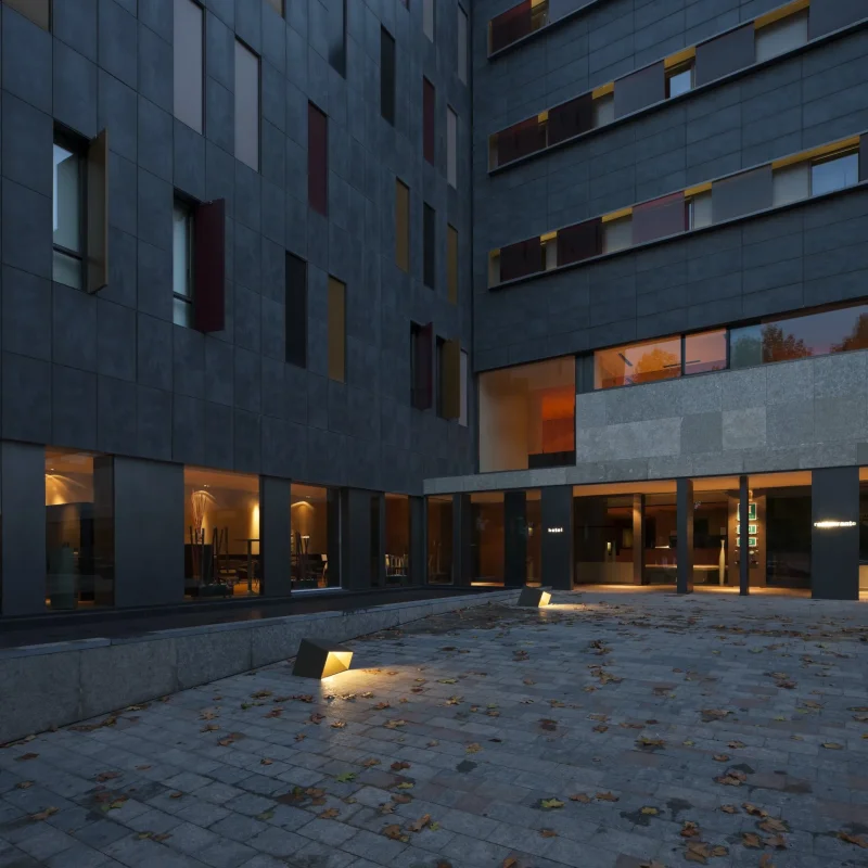 Break 4108 - Vibia w Mesmetric