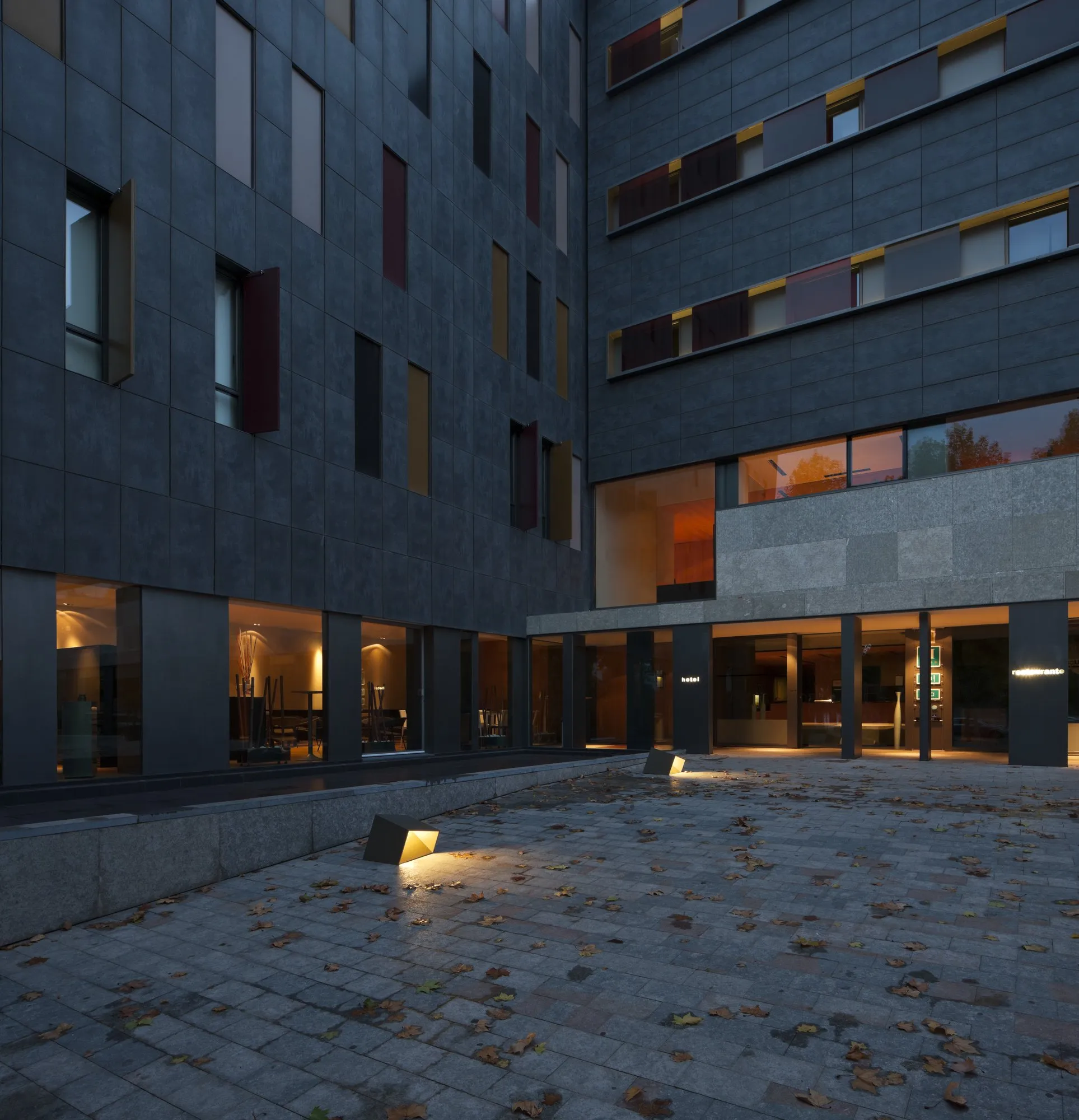 Break 4108 - Vibia w Mesmetric