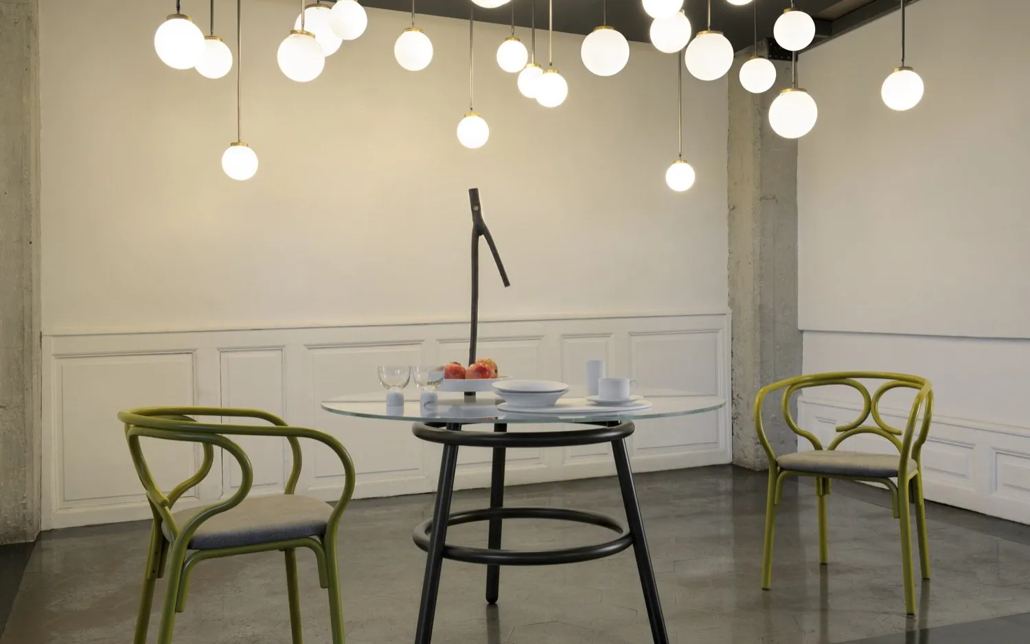 Brezel – Gebrüder Thonet Vienna at Mesmetric