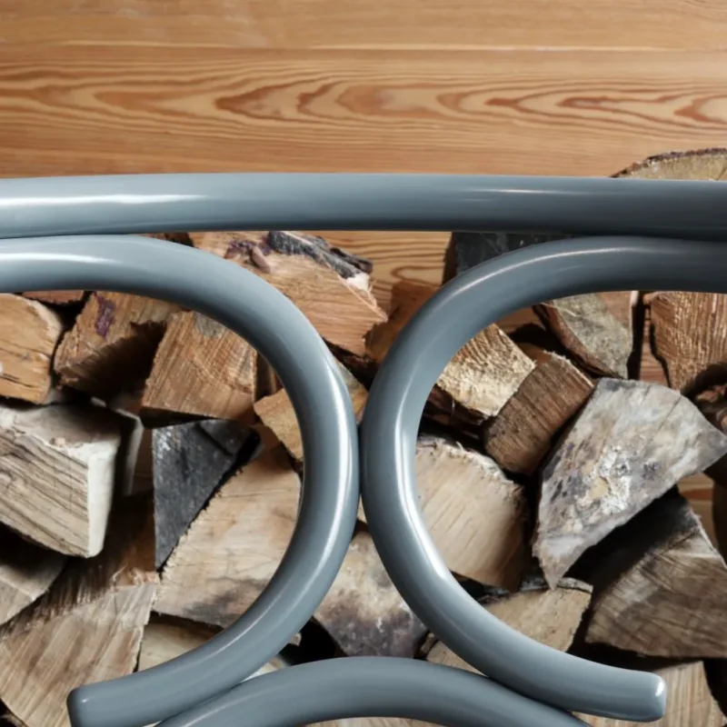 Brezel – Gebrüder Thonet Vienna at Mesmetric