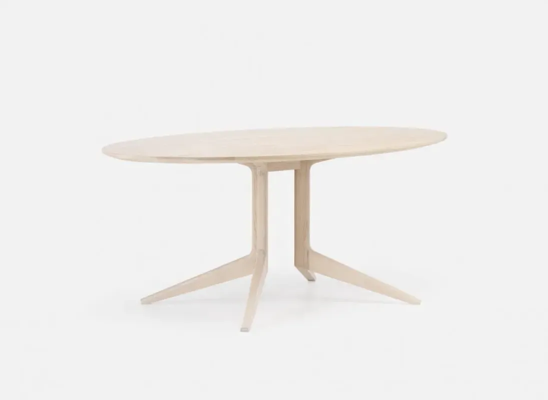 394F Light Oval Table - De La Espada w Mesmetric