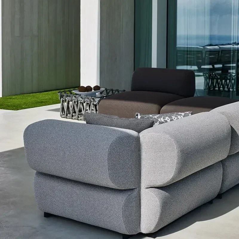 Butterfly Outdoor - B&B Italia Outdoor w Mesmetric