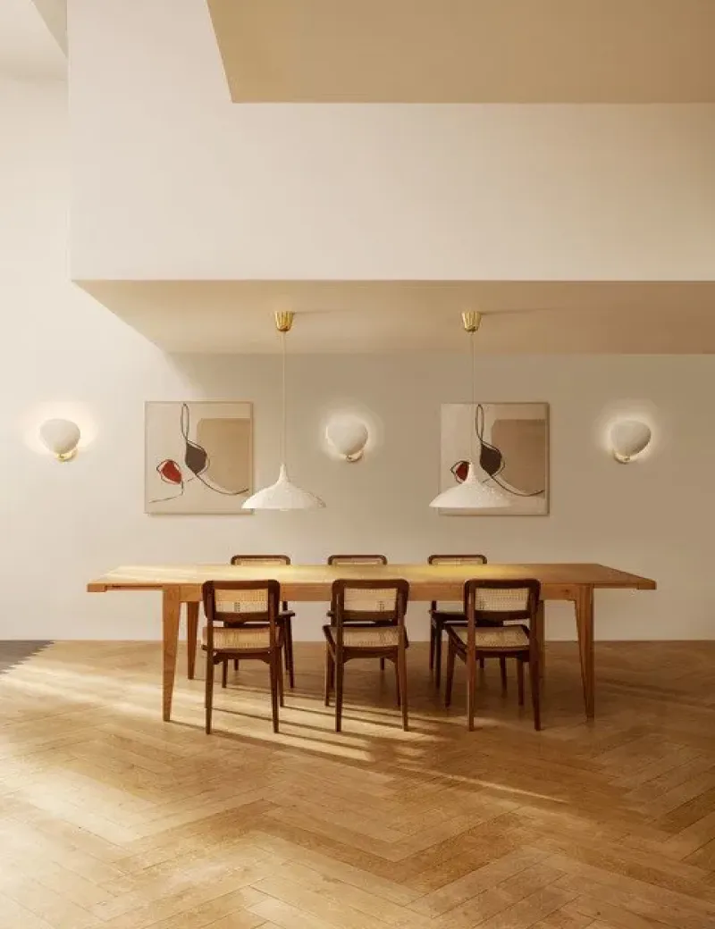 C-chair dining