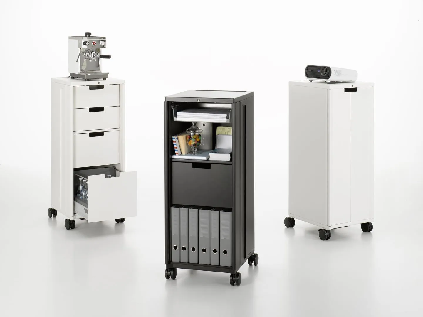 Caddy – Vitra at Mesmetric