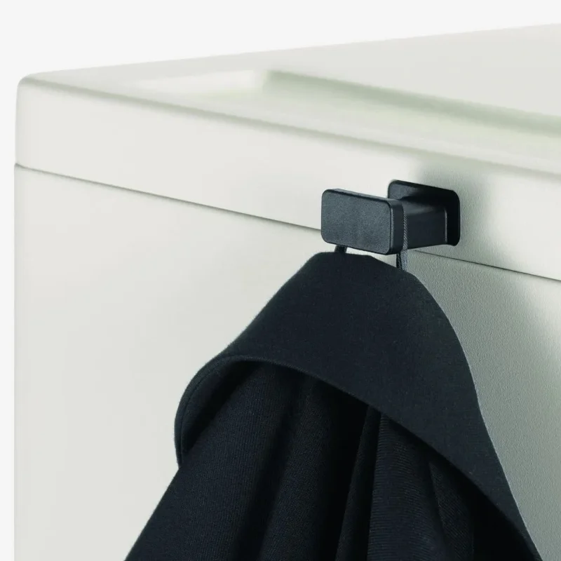 Caddy – Vitra at Mesmetric