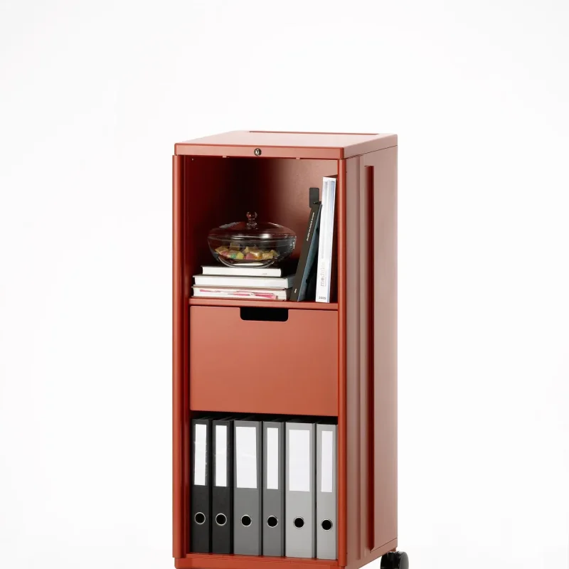 Caddy – Vitra at Mesmetric