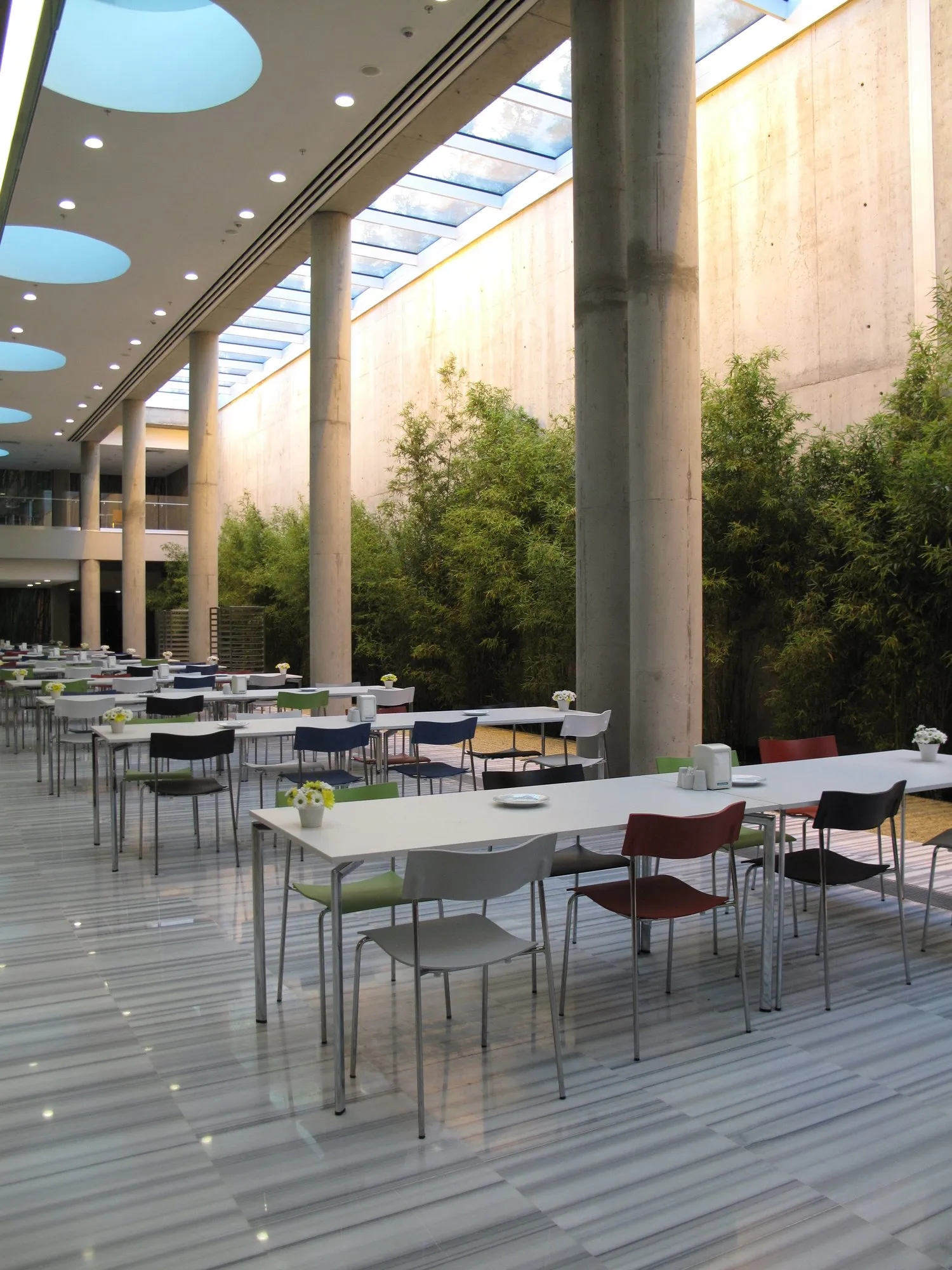 Campus - Lammhults w Mesmetric