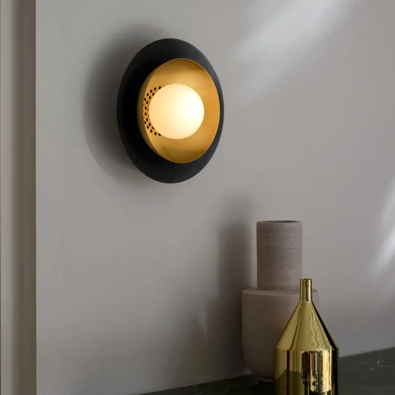 Carapace Wall – CTO lighting at Mesmetric