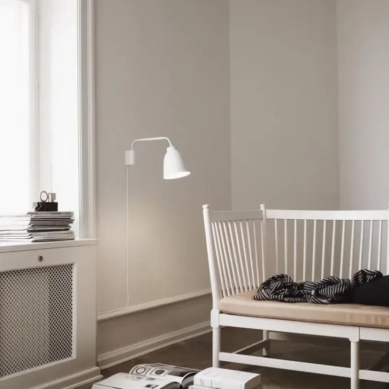 Caravaggio™ Read - Fritz Hansen w Mesmetric