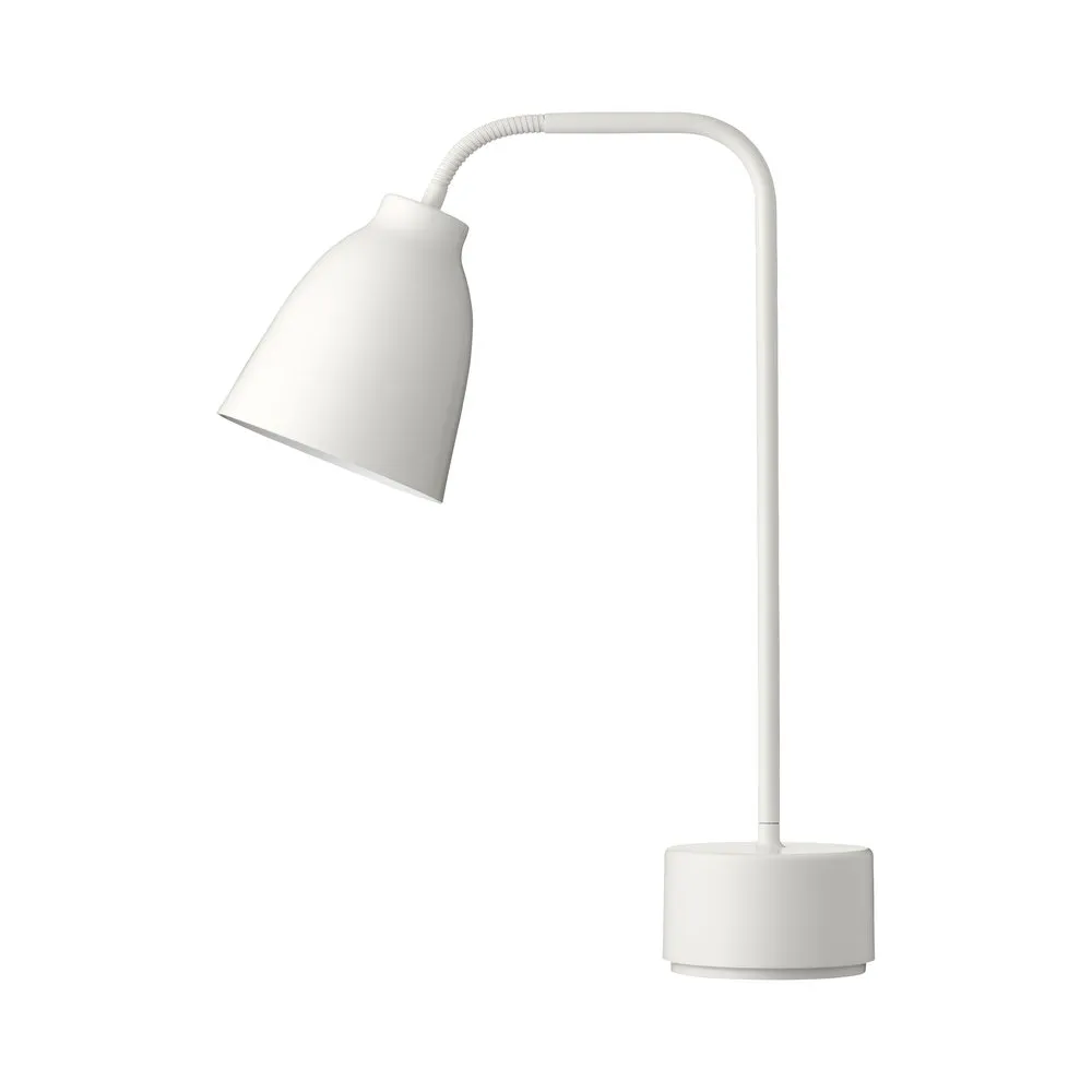 Caravaggio™ Table - Fritz Hansen w Mesmetric