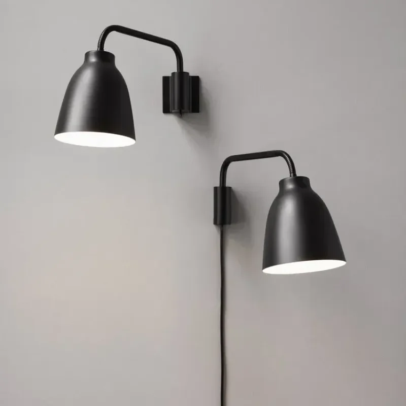 Caravaggio™ Read - Fritz Hansen w Mesmetric
