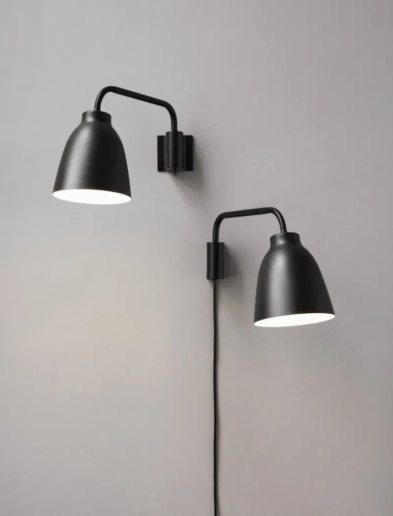 Caravaggio™ Read - Fritz Hansen w Mesmetric