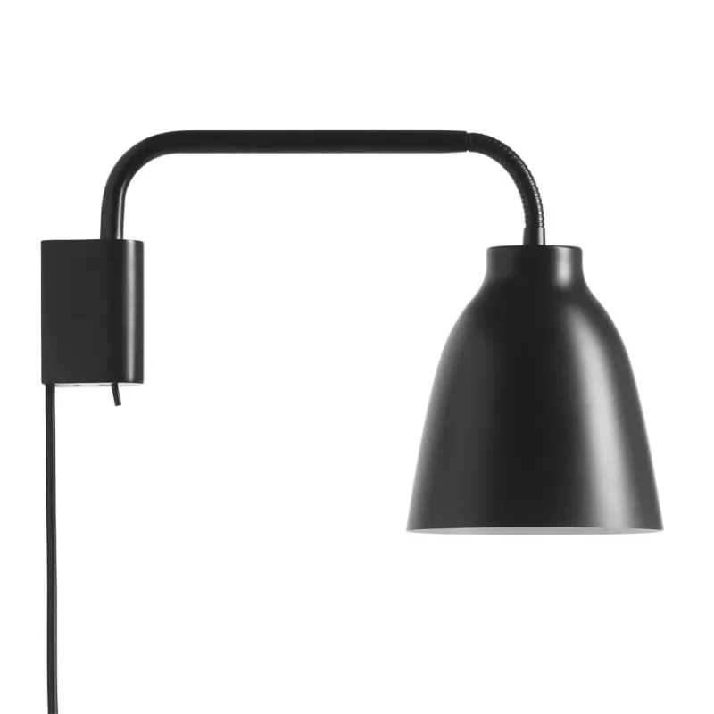 Caravaggio™ Read - Fritz Hansen w Mesmetric