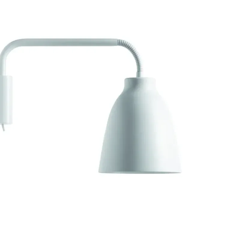 Caravaggio™ Read - Fritz Hansen w Mesmetric