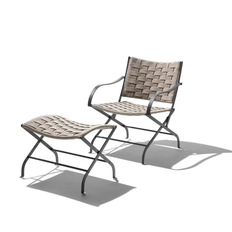 Carlotta Outdoor - Flexform w Mesmetric