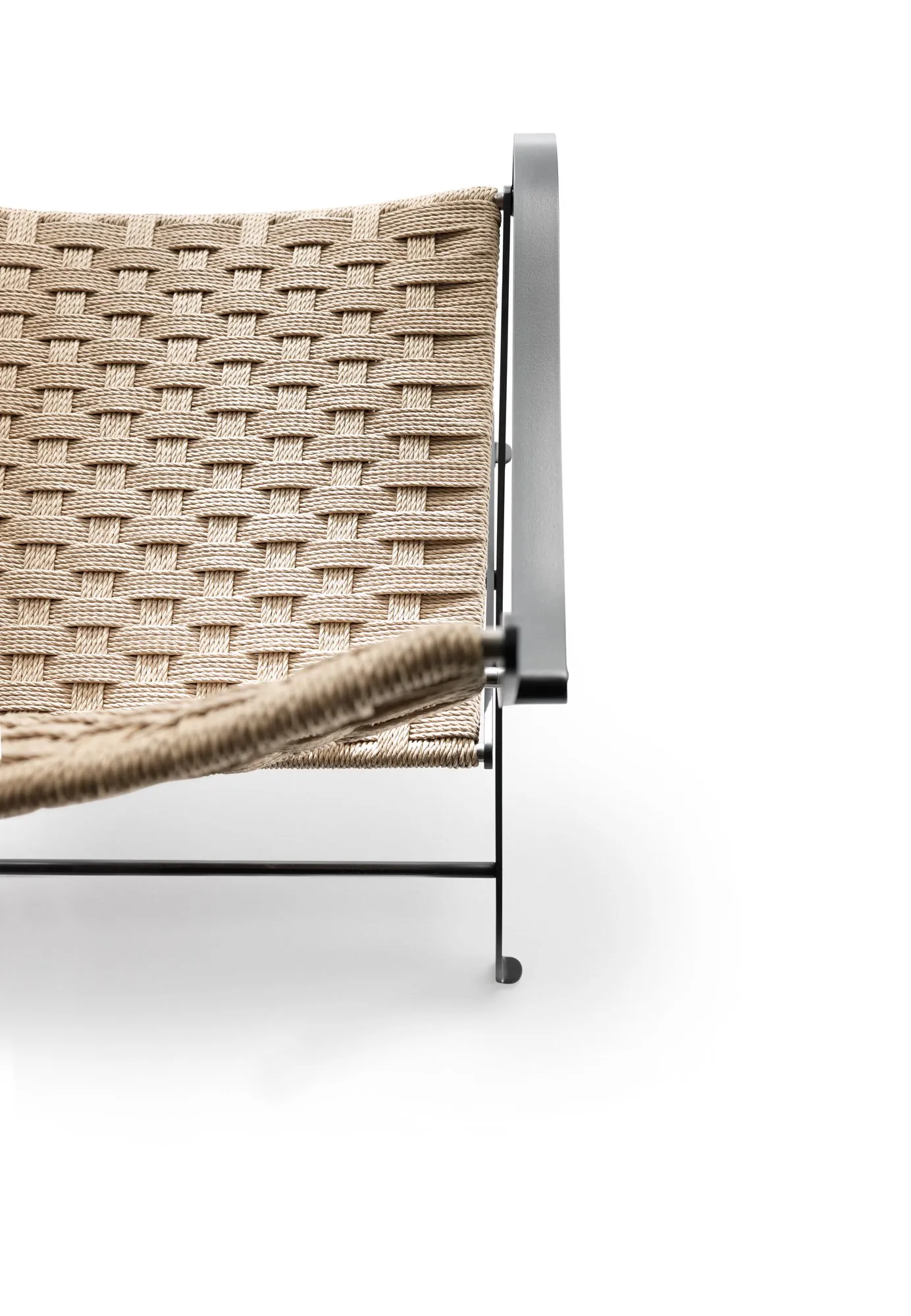 Carlotta Outdoor - Flexform w Mesmetric