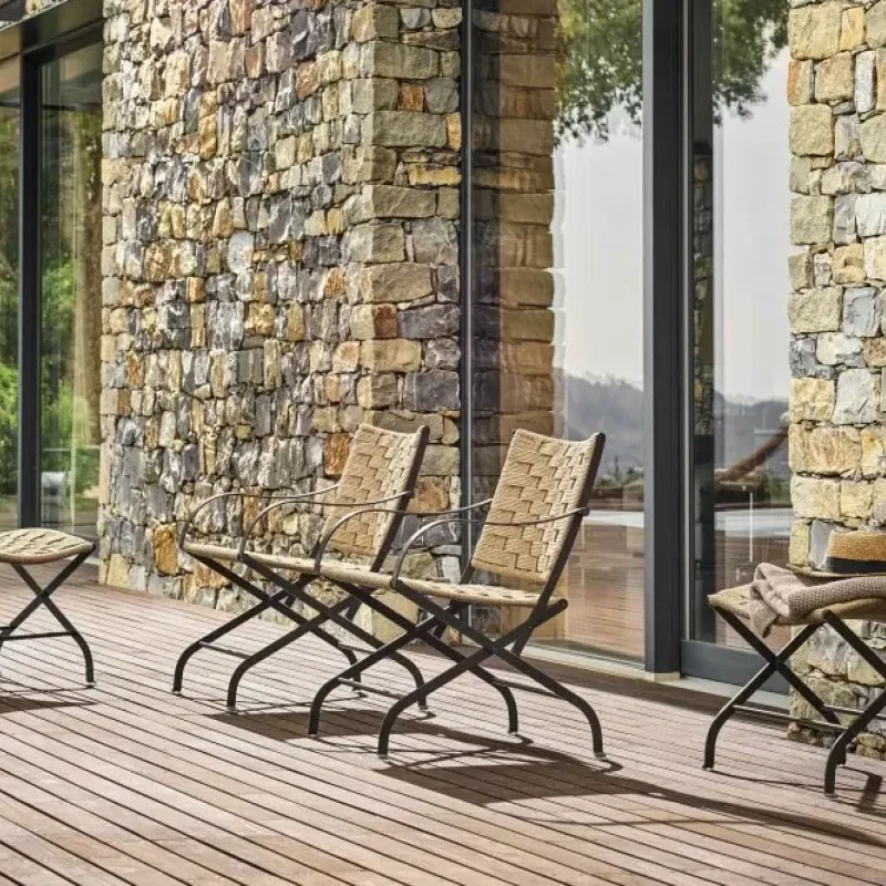 Carlotta Outdoor - Flexform w Mesmetric