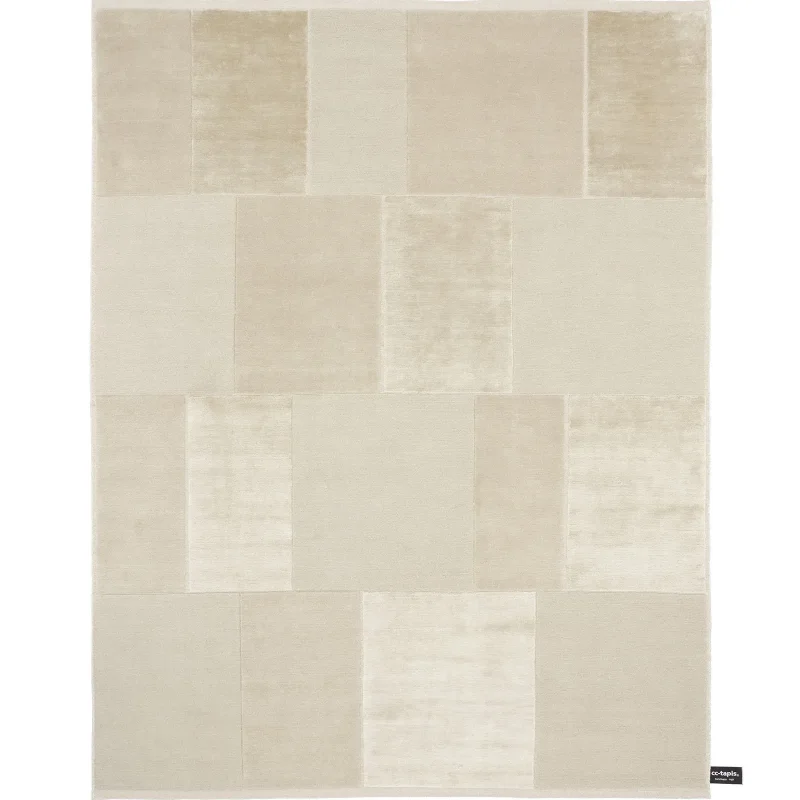 Casellario Monocromo – CC-Tapis at Mesmetric