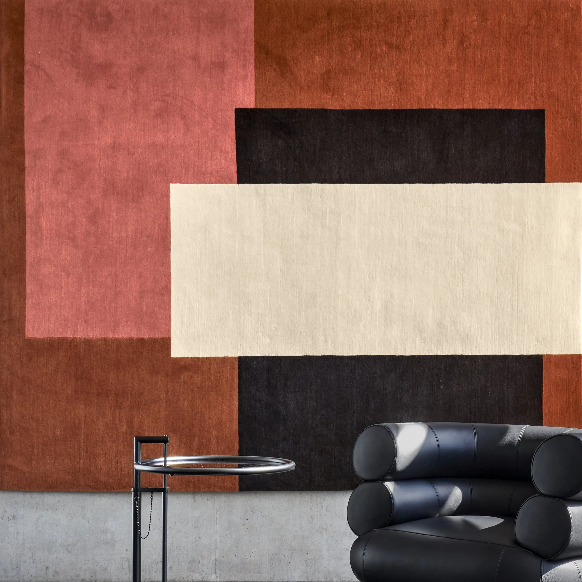Cassis Rug - ClassiCon w Mesmetric