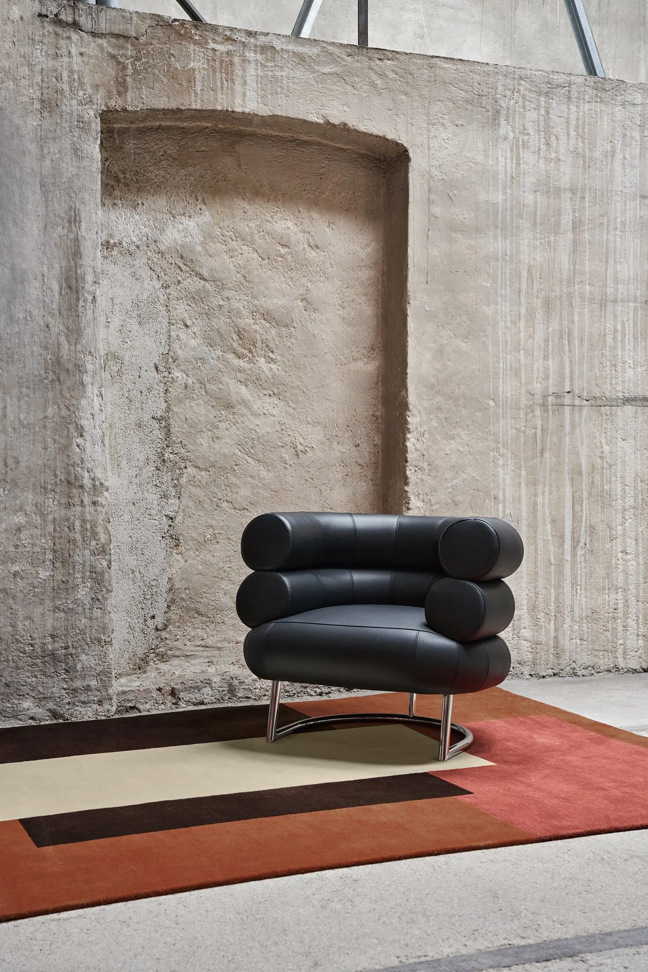 Cassis Rug - ClassiCon w Mesmetric
