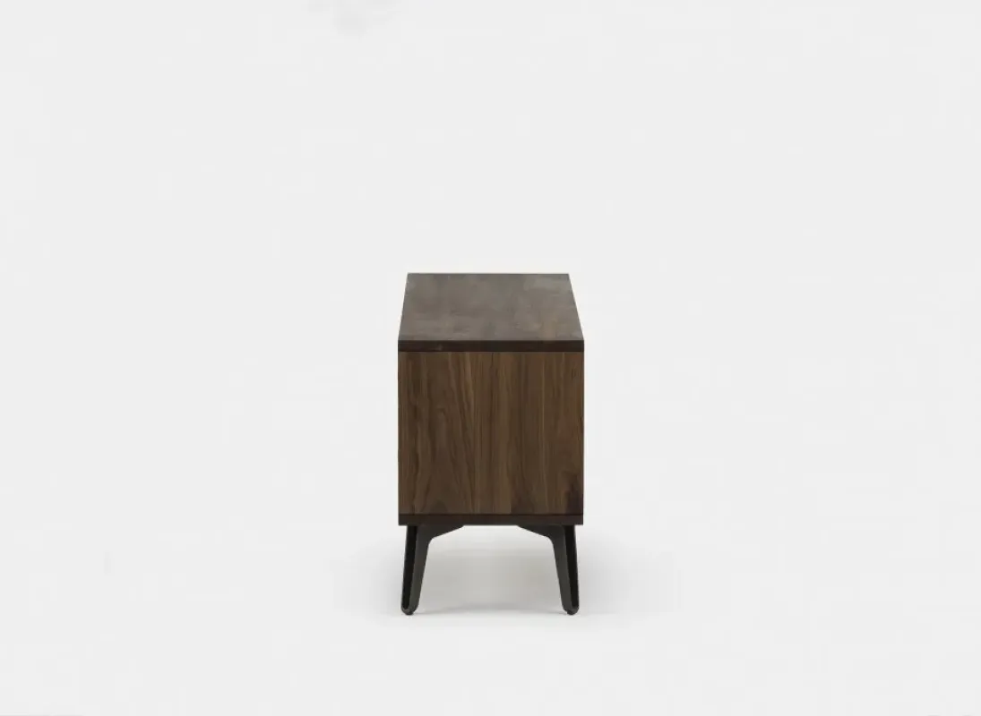 402R/L Mcqueen Bedside - De La Espada w Mesmetric