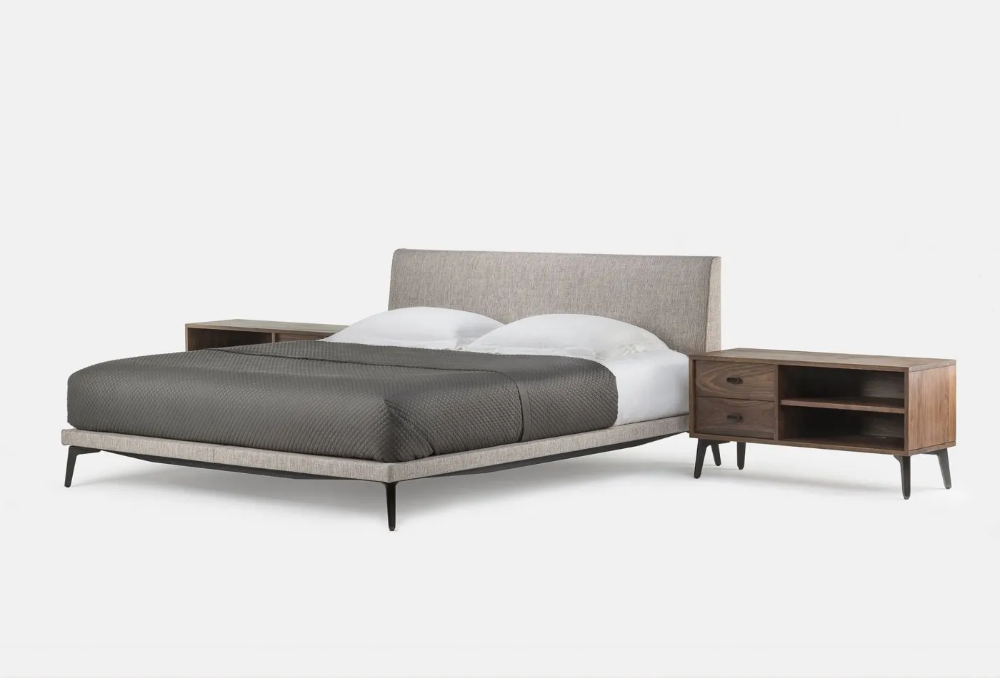 402R/L Mcqueen Bedside - De La Espada w Mesmetric