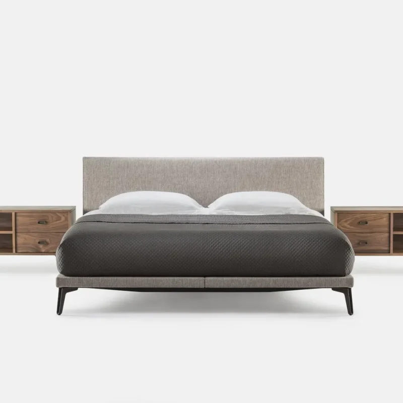 402R/L Mcqueen Bedside - De La Espada w Mesmetric