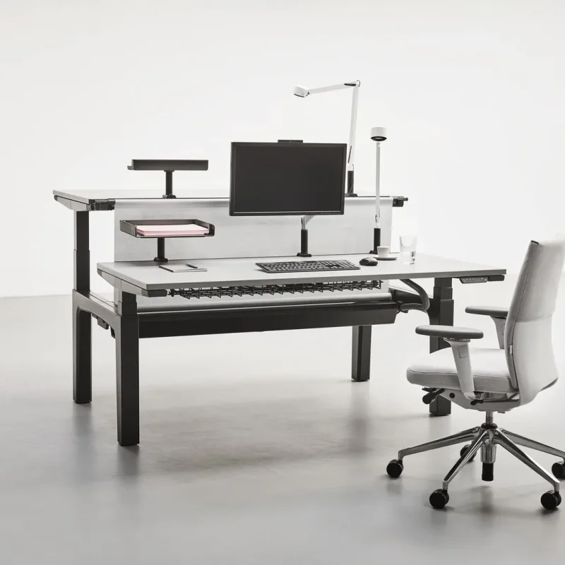 CDS Sit-Stand Cluster - Vitra w Mesmetric