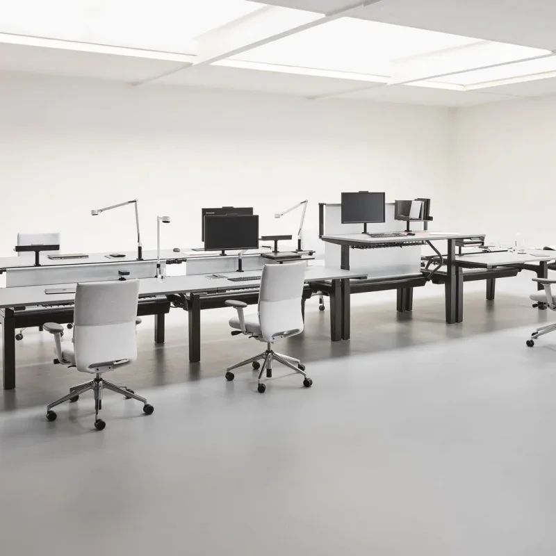 CDS Sit-Stand Cluster - Vitra w Mesmetric