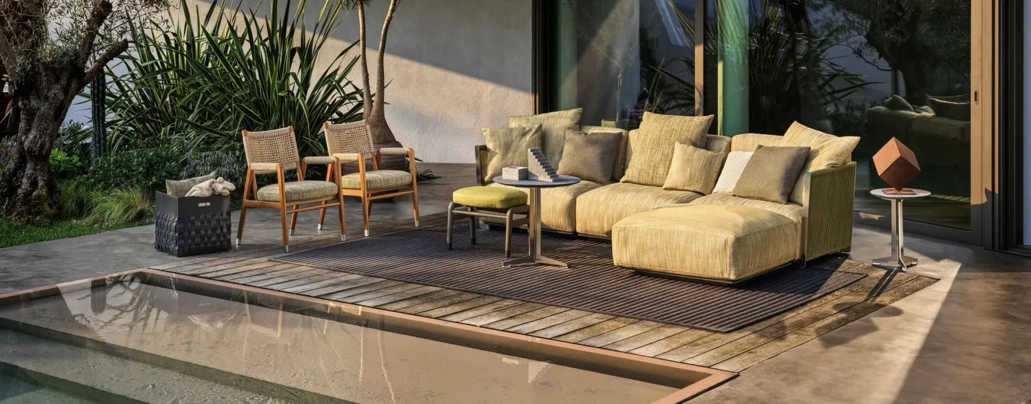 Cesta Outdoor - Flexform w Mesmetric