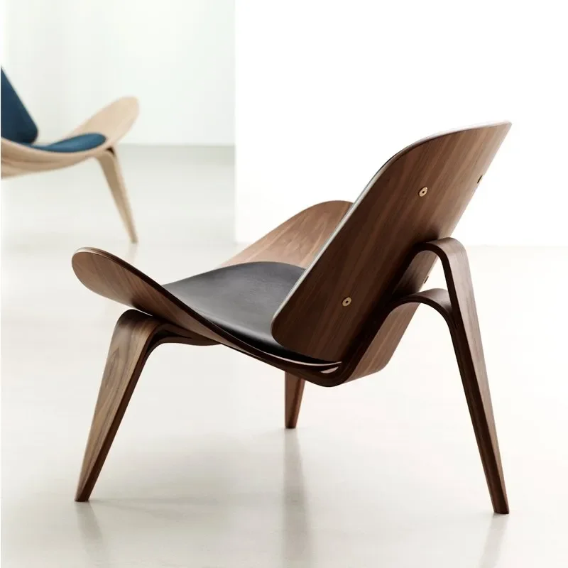 CH07 Shell Chair - Carl Hansen w Mesmetric