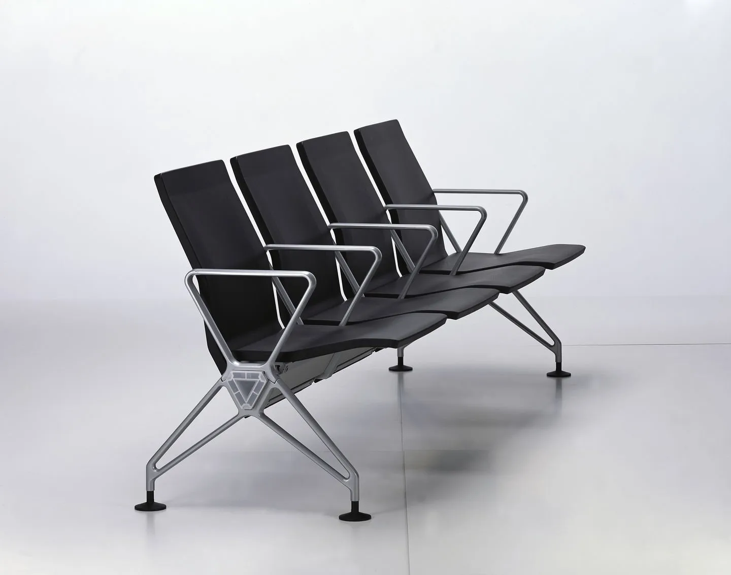Airline – Vitra at Mesmetric