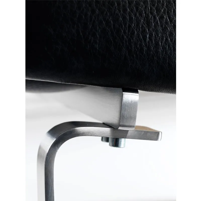 CH102,103,104 - Carl Hansen w Mesmetric