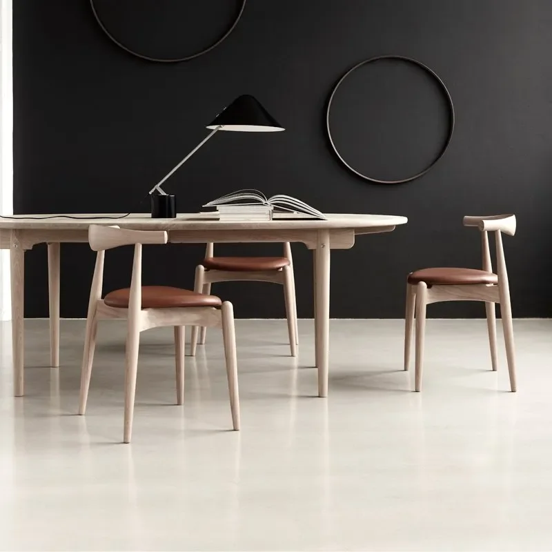 CH20 Elbow Chair - Carl Hansen w Mesmetric