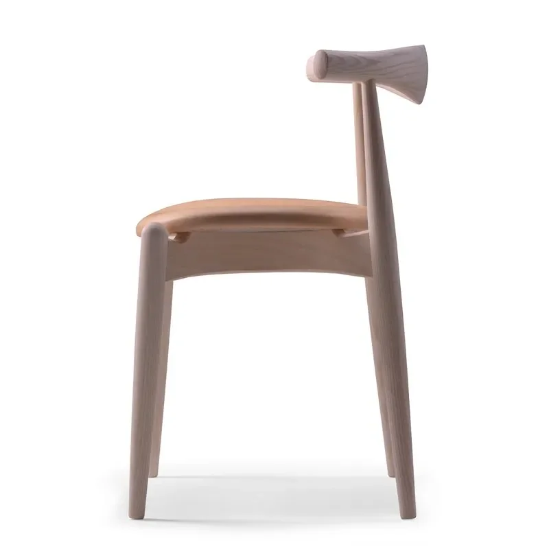 CH20 Elbow Chair - Carl Hansen w Mesmetric
