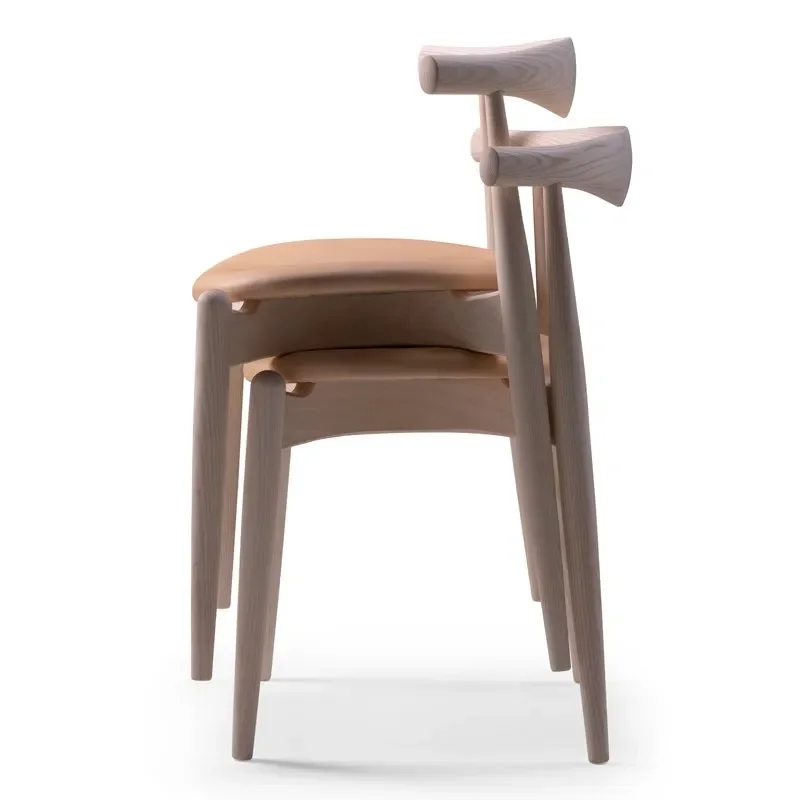 CH20 Elbow Chair - Carl Hansen w Mesmetric
