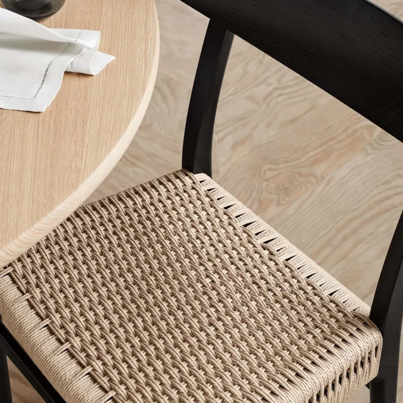 CH23 - Carl Hansen w Mesmetric