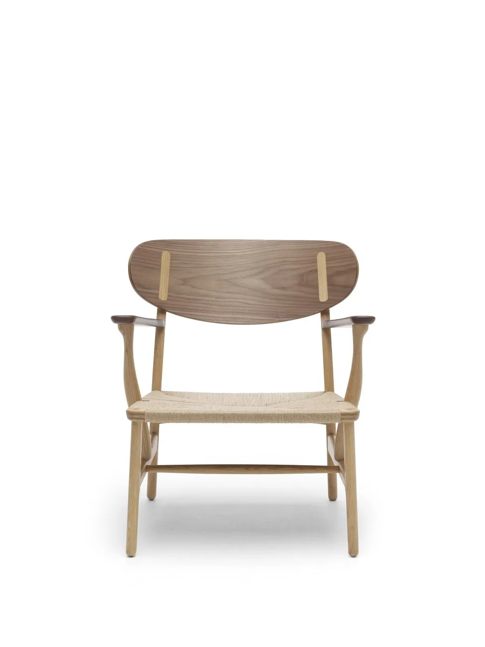 CH22 Lounge Chair