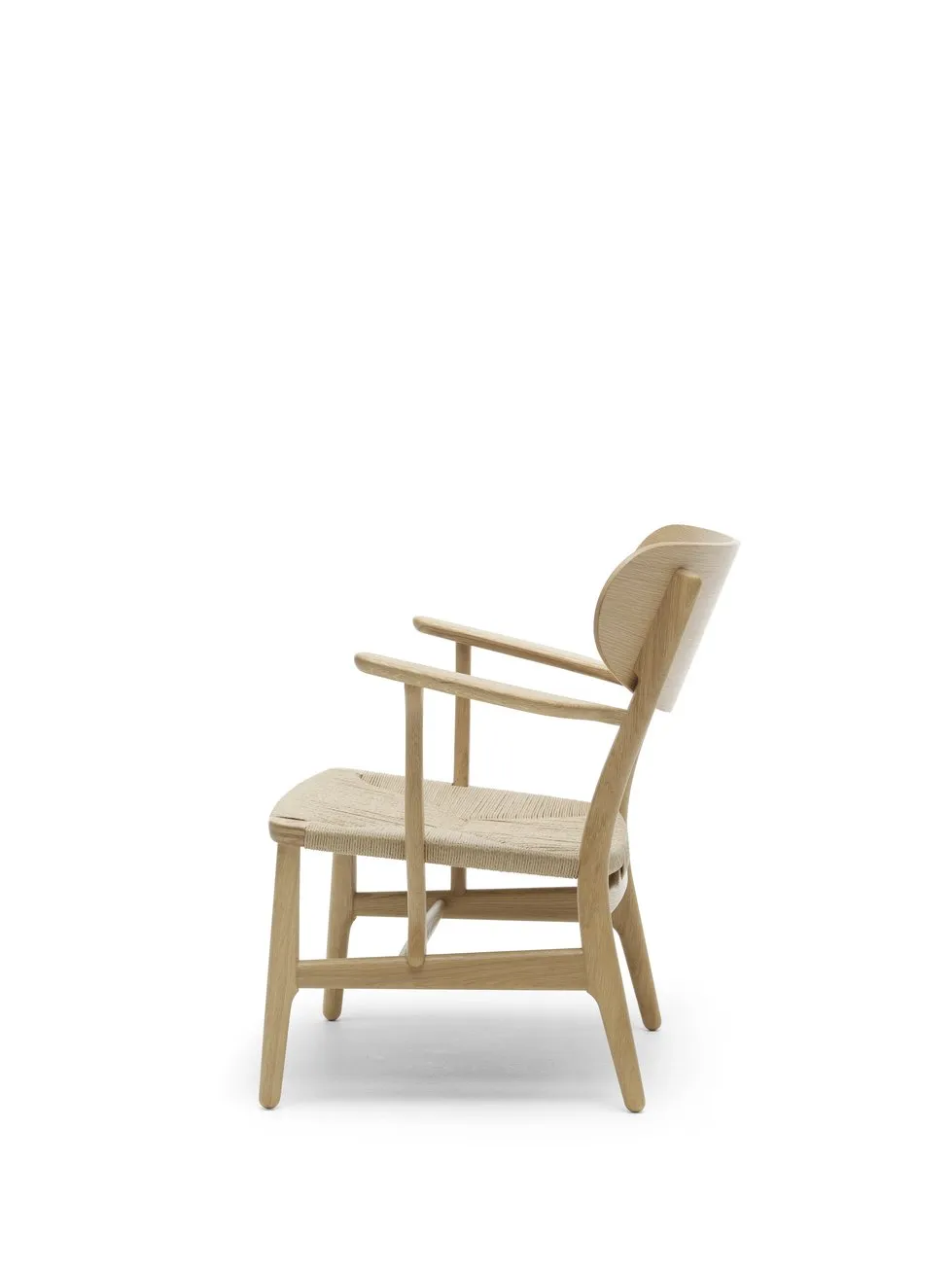 CH22 Lounge Chair