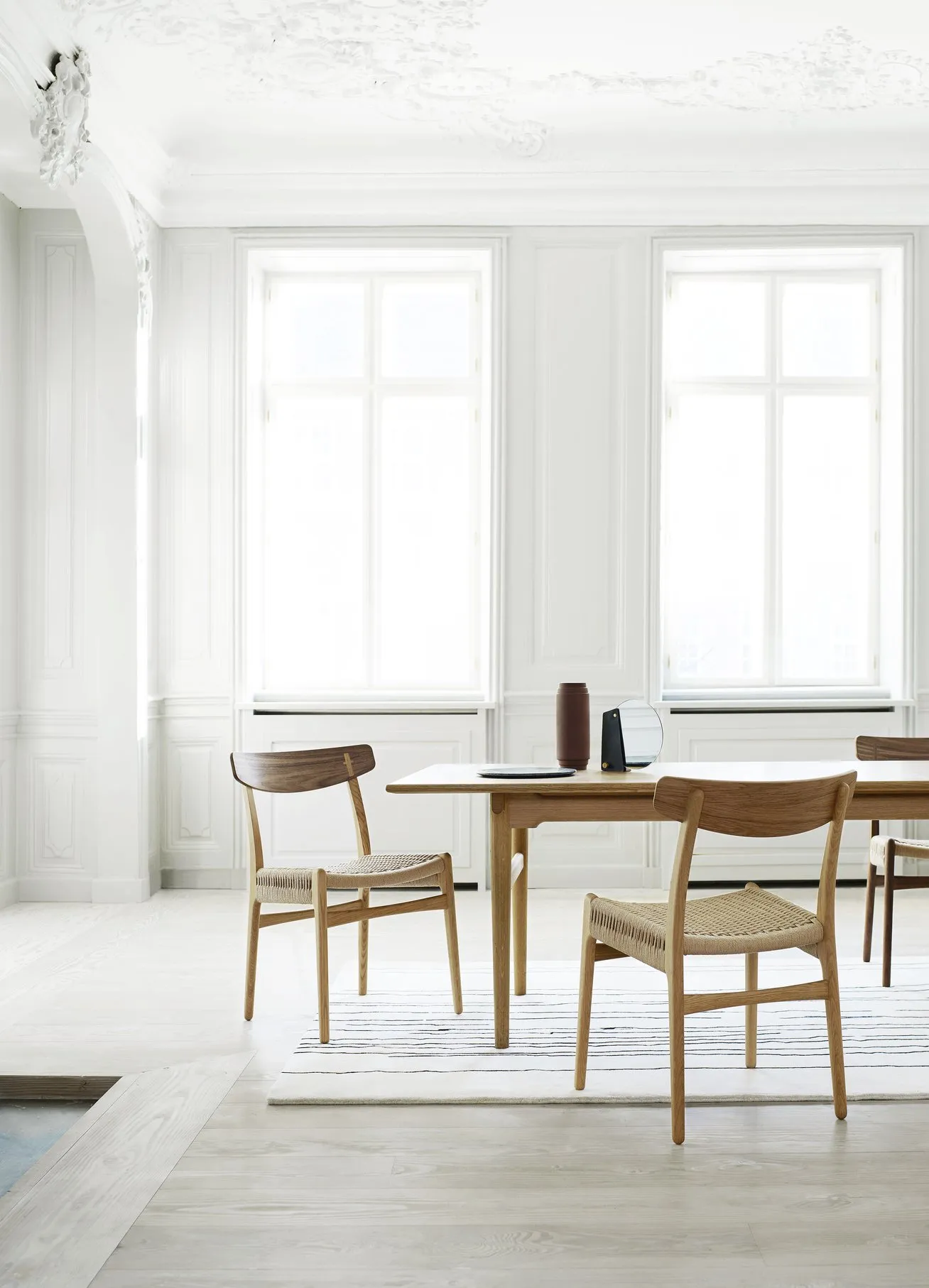 CH23 - Carl Hansen w Mesmetric