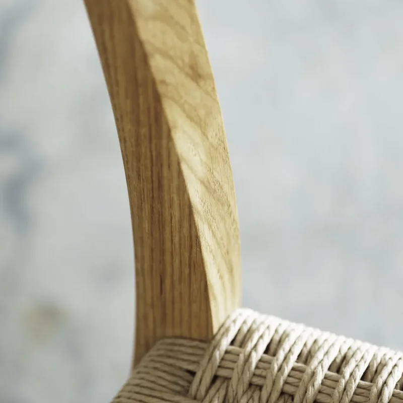 CH23 - Carl Hansen w Mesmetric