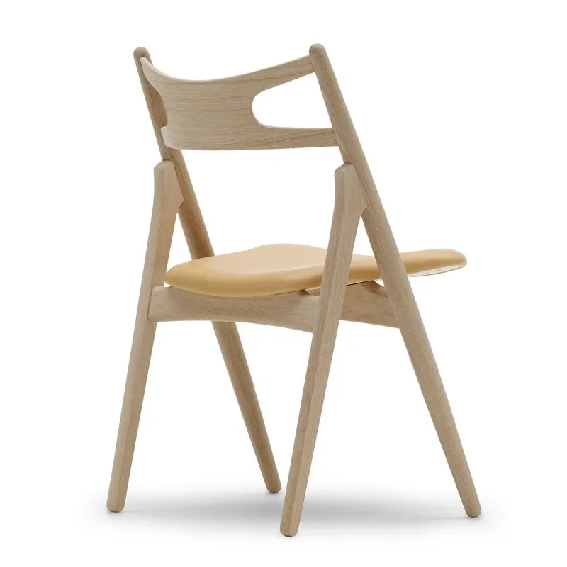 CH29P Sawbuck Chair - Carl Hansen w Mesmetric