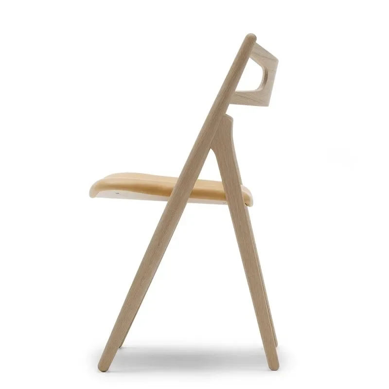 CH29P Sawbuck Chair - Carl Hansen w Mesmetric