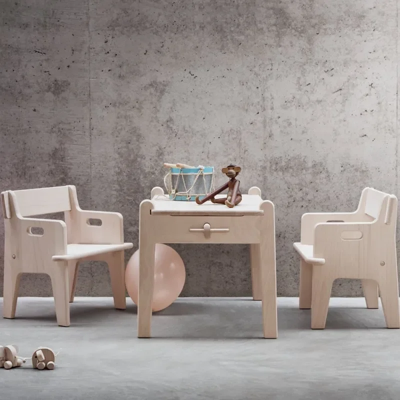 CH410 Peters Chair - Carl Hansen w Mesmetric