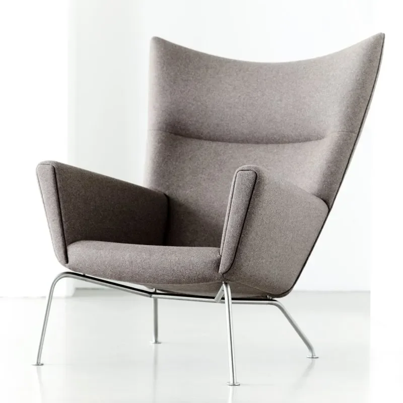 CH445 - Carl Hansen w Mesmetric
