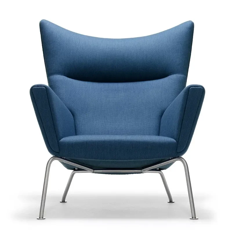 CH445 - Carl Hansen w Mesmetric