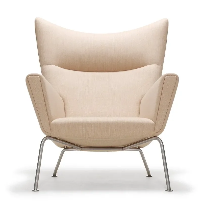 CH445 - Carl Hansen w Mesmetric