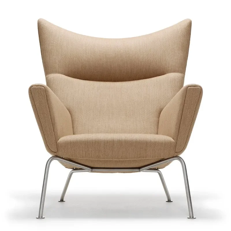 CH445 - Carl Hansen w Mesmetric