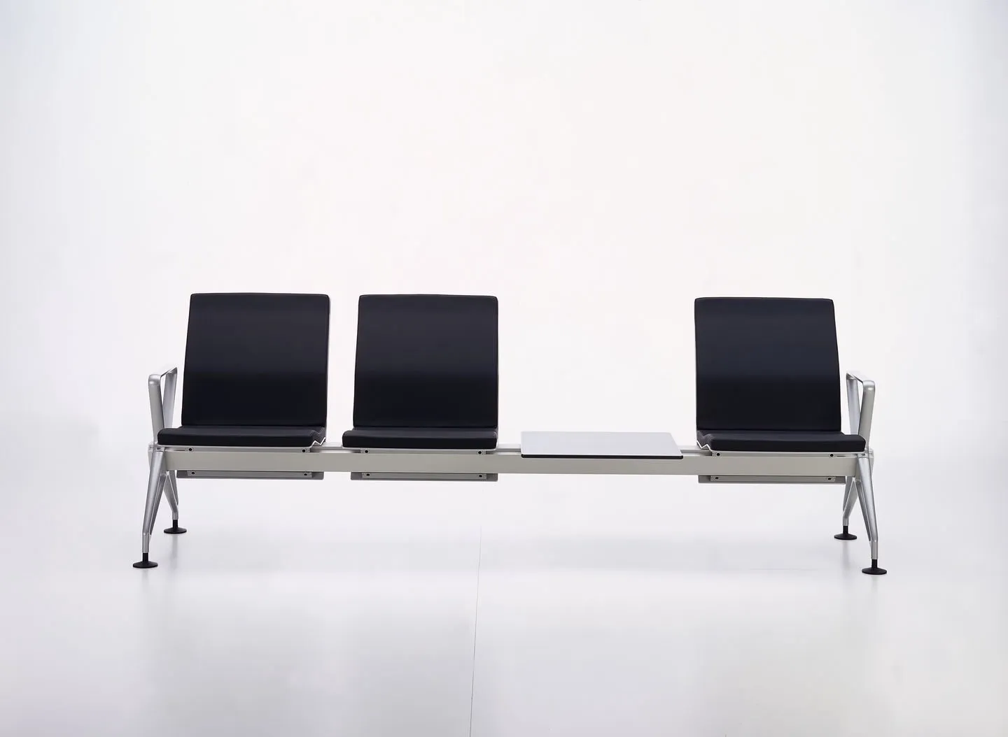 Airline – Vitra at Mesmetric